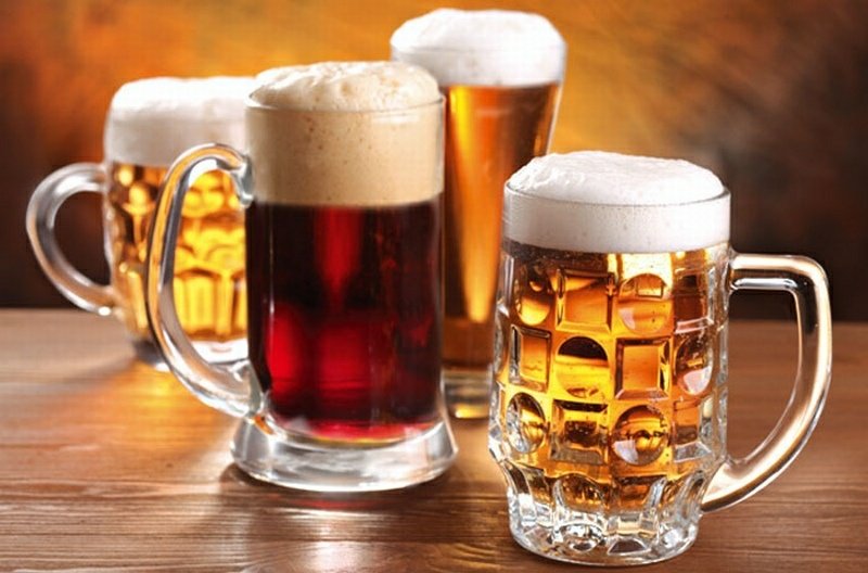 Obraz na skle Pivo 45 x 30 cm GL-45-020