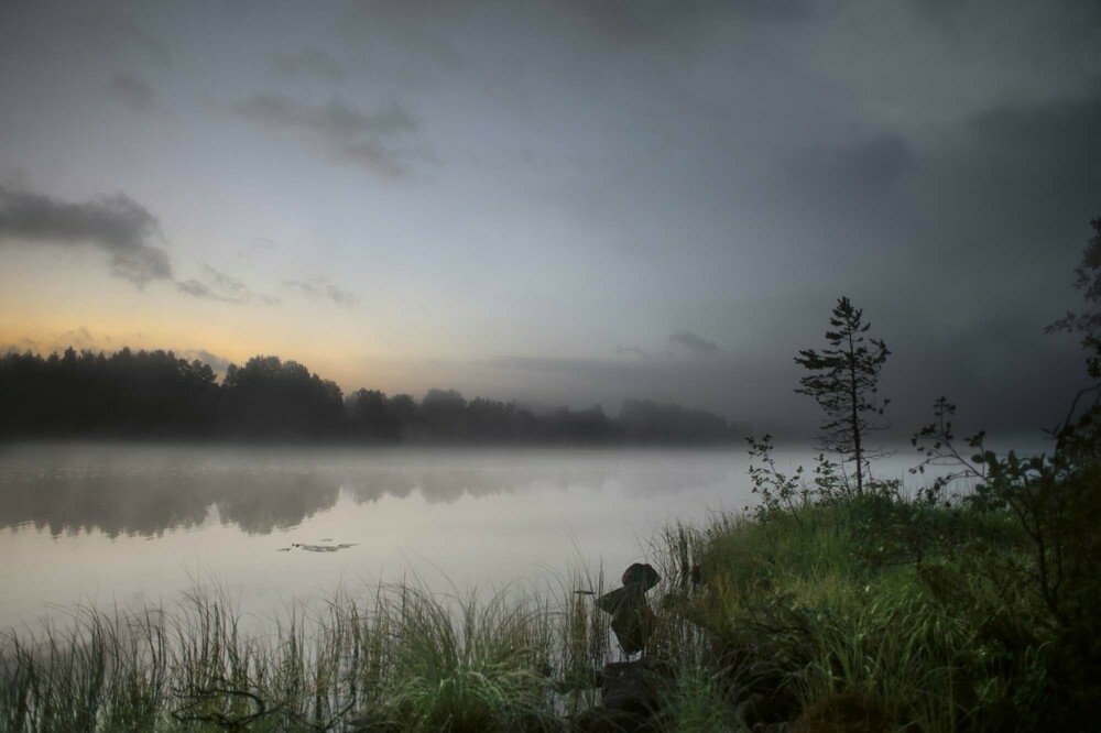 Vliesová fototapeta MS-5-3070 Jezero ve Švédsku - 375 x 250 cm