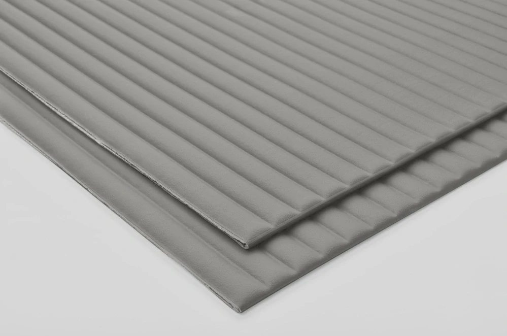 3D samolepicí koženka šedé mini pruhy - 0,69 x 1,4 m