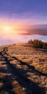 Fototapeta na zeď Sunrise in Mountains S-120 | 110 x 220 cm