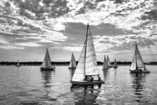 Vliesová fototapeta Dimex Regatta XL-174 330x220 cm